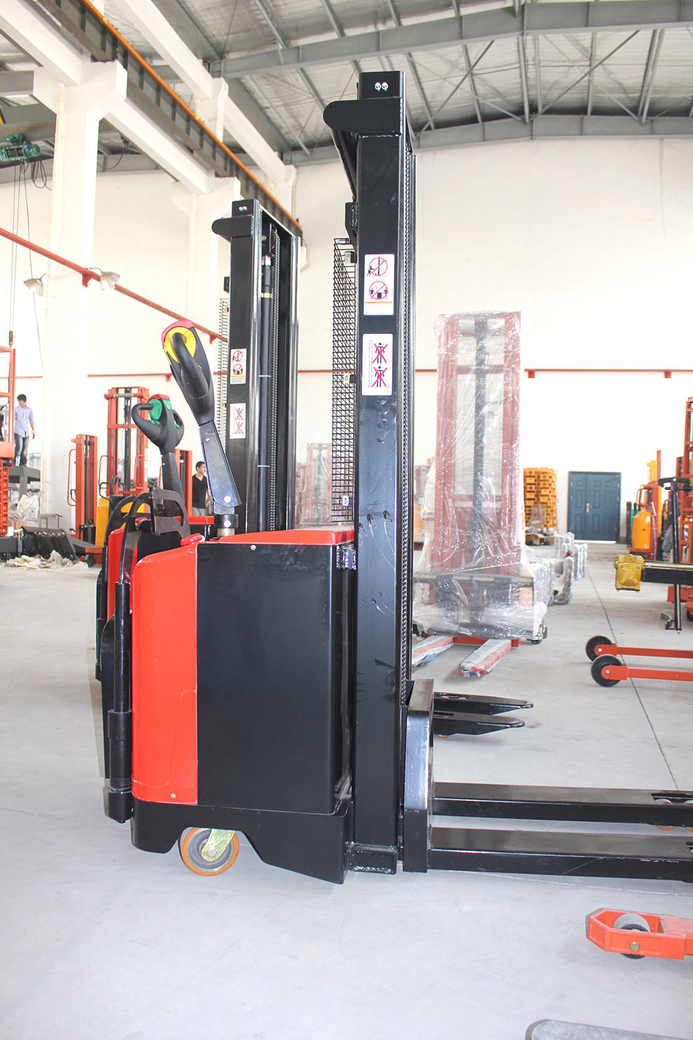 FSEM full electric stacker 5